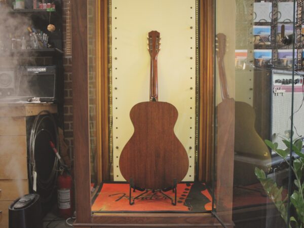 Taylor 322e 12-fret USED - Image 2