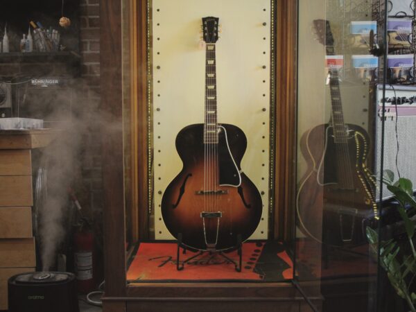 1949 Gibson L-50